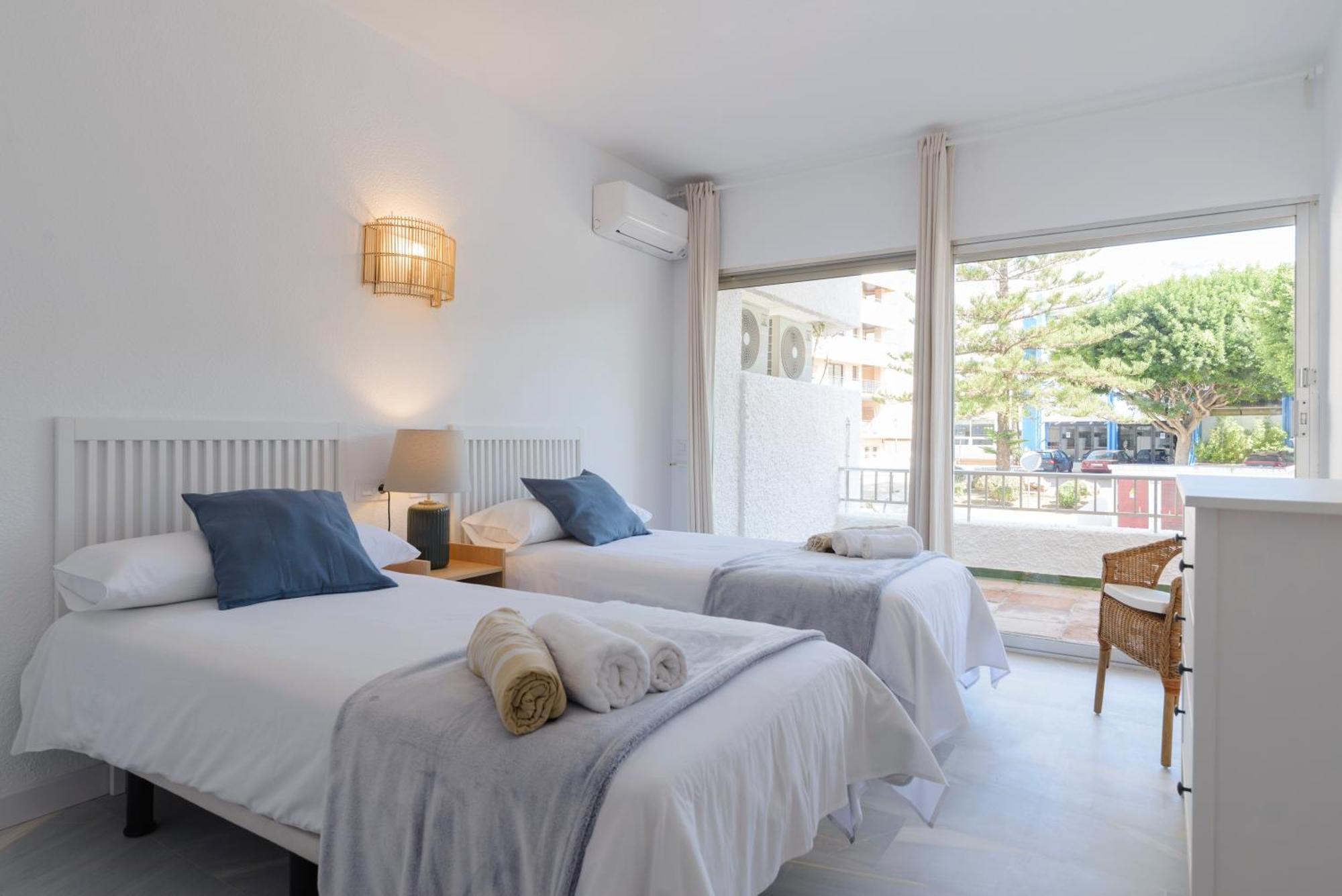 Jardines Del Mar Apartments ماربيا المظهر الخارجي الصورة